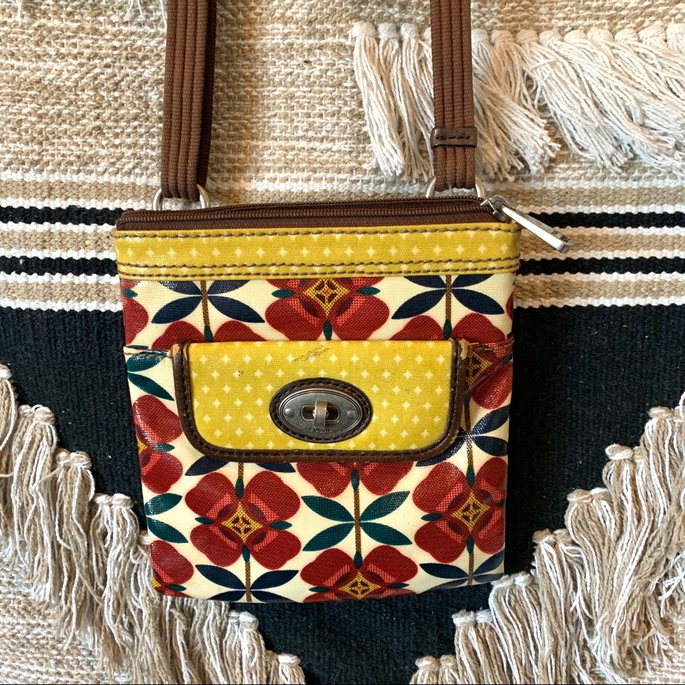 Fossil Key Per Canvas Waxed Crossbody - image 2